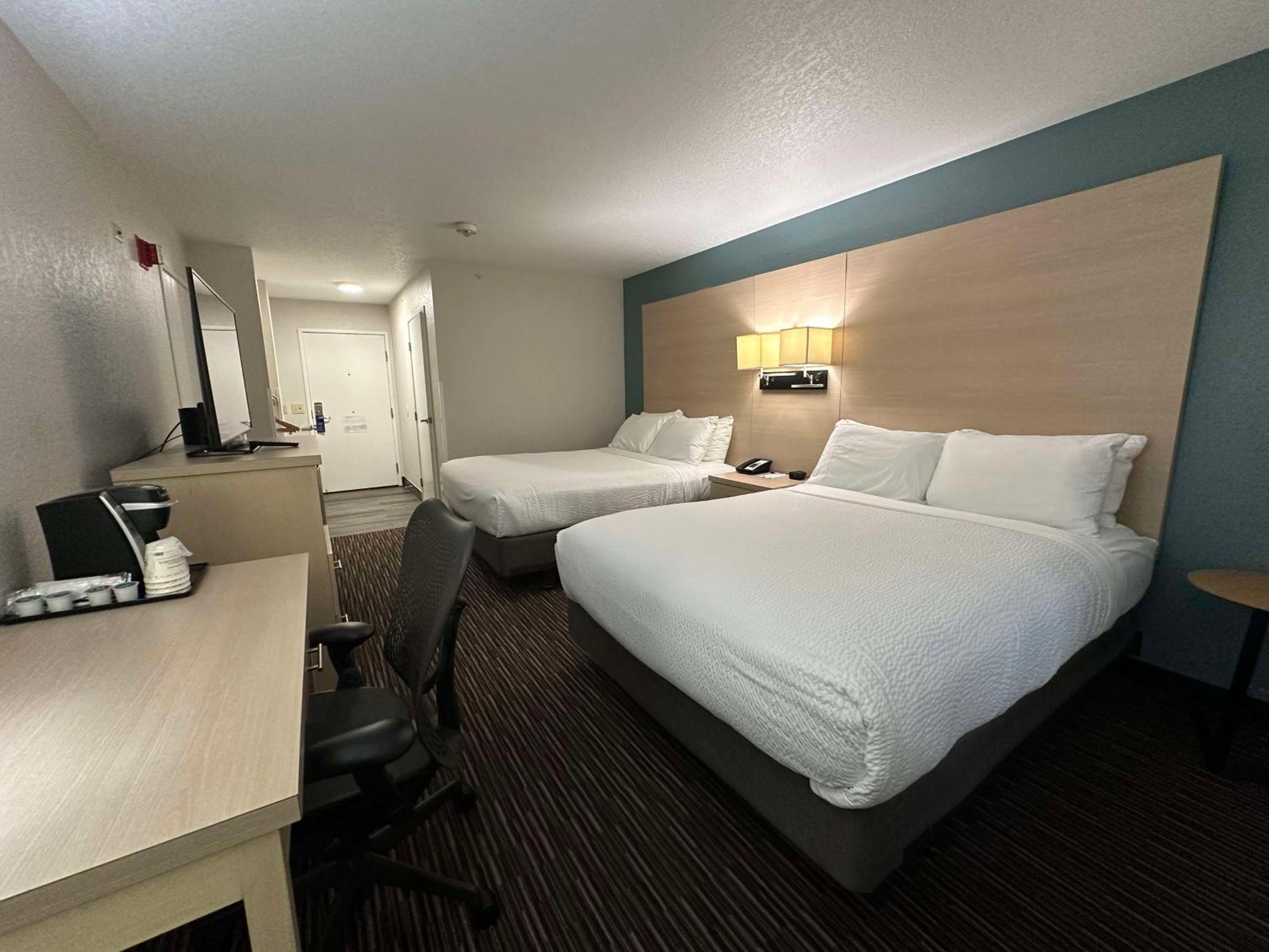 Best Western Watertown Extérieur photo
